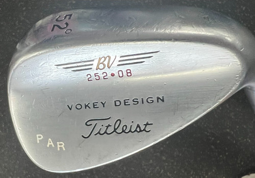 Vist Large View of Product Image Which is Used Titleist VOLKEY PAR Golf Wedge Mens RH 52 Degree