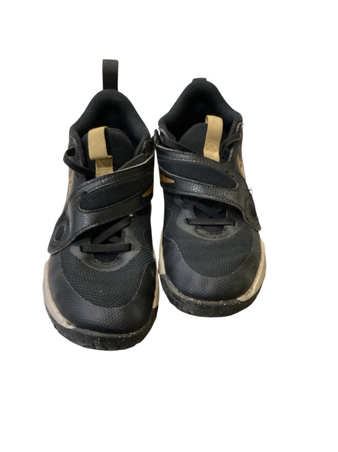 Vist Large View of Product Image Which is Used Nike Basketball Shoes Y Black Junior 01