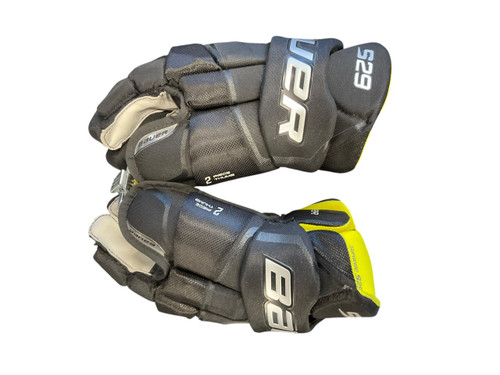 Vist Large View of Product Image Which is Used Bauer BAUER SUPREME S29 15IN HOCKEY GLOVES Senior Gloves Black 15"