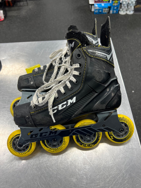 Vist Large View of Product Image Which is Used CCM SUPER TACKS 9350R Roller Hockey Skates Black Senior 6