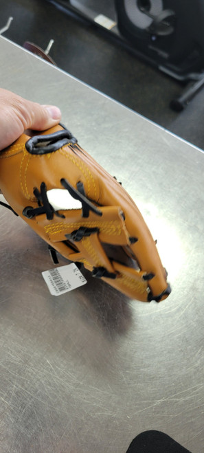 Vist Large View of Product Image Which is Used TBALL BB/SB Glove T-ball None 7"