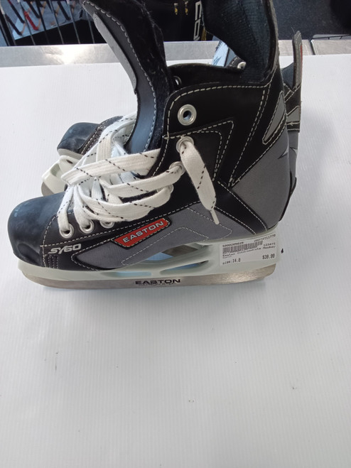 Vist Large View of Product Image Which is Used Easton Intermediate Hockey Skate Intermediate 4.0