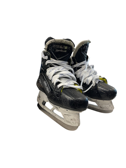 Vist Large View of Product Image Which is Used Bauer SUPREME M3 SZ 3 Junior Hockey Skate Junior 03
