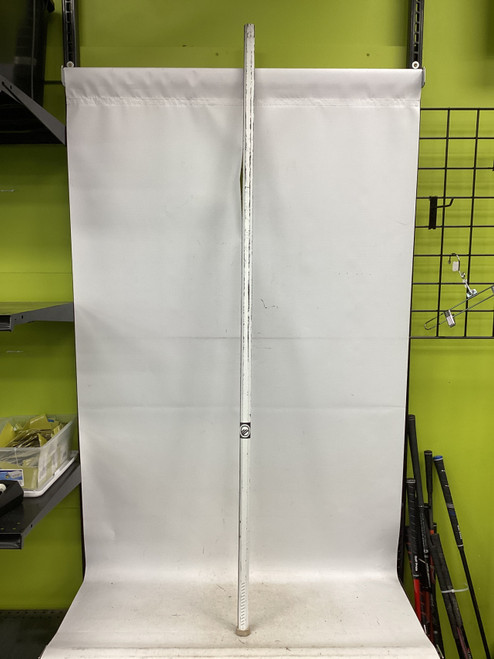Vist Large View of Product Image Which is Used Maverik HYPERCORE Mens Def/LSM LAX Shaft White 60"