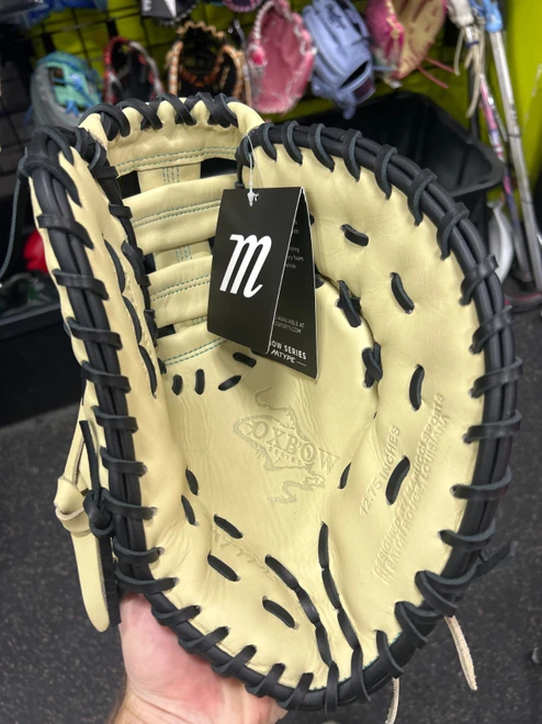 Vist Large View of Product Image Which is Used Marucci OXBOW SERIES BB/SB First Base RH Throw Tan 12 3/4"