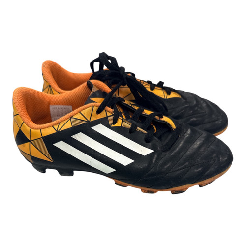 Vist Large View of Product Image Which is Soccer cleats