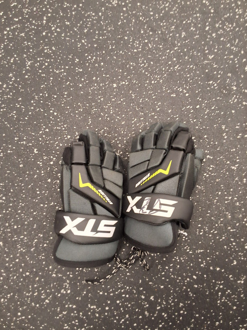Vist Large View of Product Image Which is Used STX STALLION 200 Lacrosse Gloves Junior Black SM