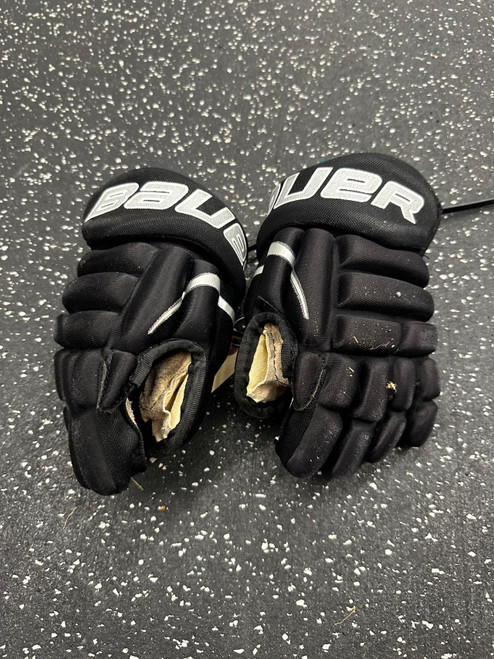 Vist Large View of Product Image Which is Used Bauer PRODIGY Youth Gloves Royal Blue 9"