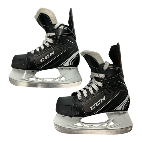 Vist Large View of Product Image Which is Used CCM 9040 Youth Hockey Skate Youth 11.0