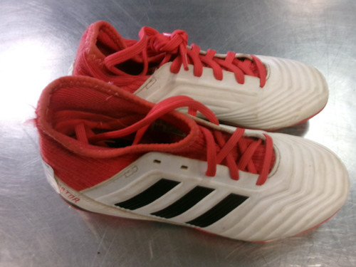 Vist Large View of Product Image Which is Used Adidas PREDATOR Soccer Cleats White Youth 13.5