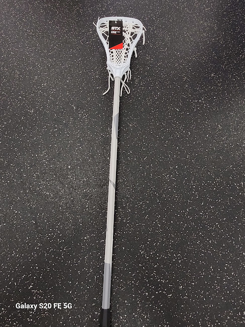 Vist Large View of Product Image Which is Used STX CRUX 400 Wmn Atk/Mid Complete Stick White