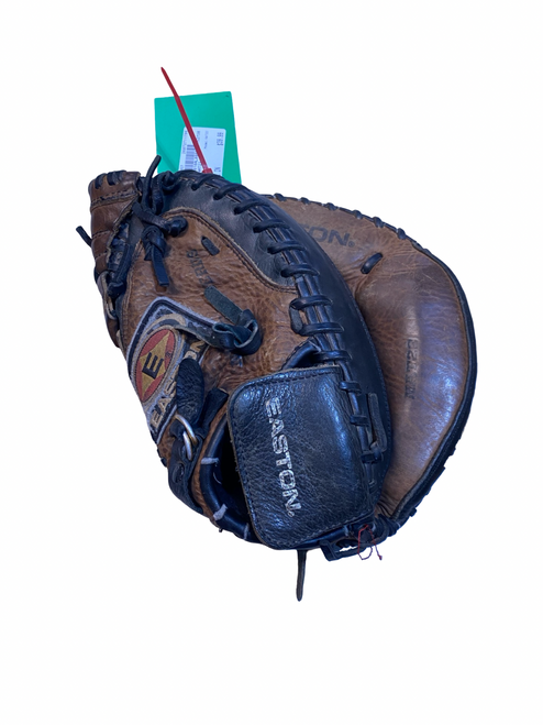 Vist Large View of Product Image Which is Used Easton NAT22 BB/SB Catchers RH Throw Brown 32"