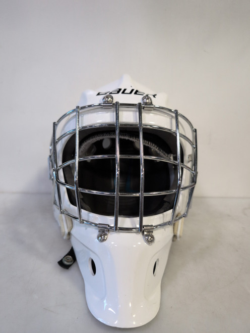 Vist Large View of Product Image Which is Used Bauer 930 Senior Goalie Helmet/Mask White SM