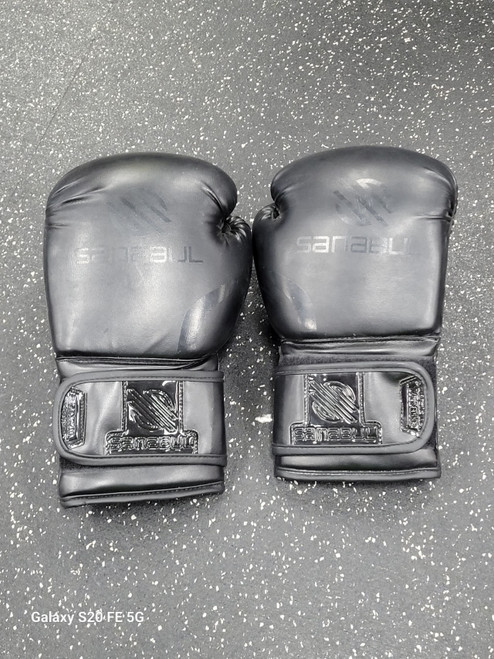 Vist Large View of Product Image Which is Used Sanabul Boxing Gloves Black Senior