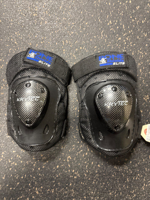 Vist Large View of Product Image Which is Used Inline Kneepads Black MD
