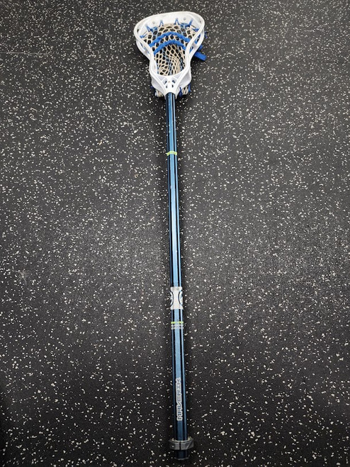 Vist Large View of Product Image Which is Used String King MARK 2V Men Atk/Mid Complete Stick White