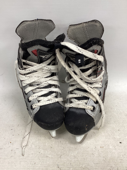 Vist Large View of Product Image Which is Used Easton SE 10 Youth Hockey Skate Youth 10.0