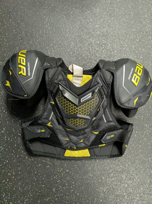 Vist Large View of Product Image Which is Used Bauer 3S Junior Shoulder Pads SM