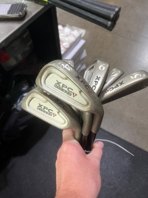 Vist Large View of Product Image Which is Used XPC NICKLE 3 Mens Iron Set RH 4I-9I