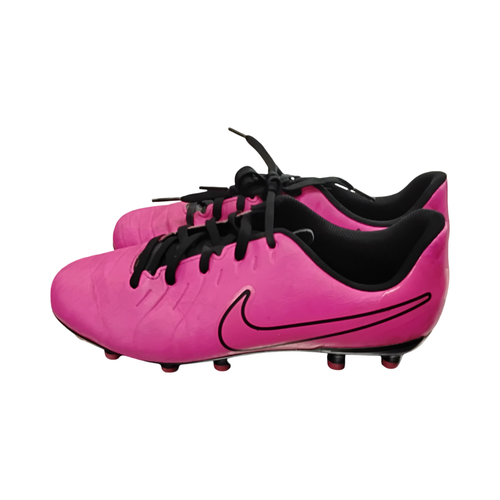 Vist Large View of Product Image Which is Used Nike Soccer Cleats Pink Junior 04.5