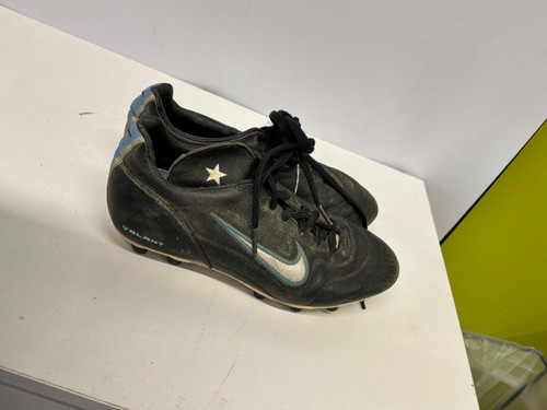 Vist Large View of Product Image Which is Used Nike Soccer Cleats Black Youth 06.5