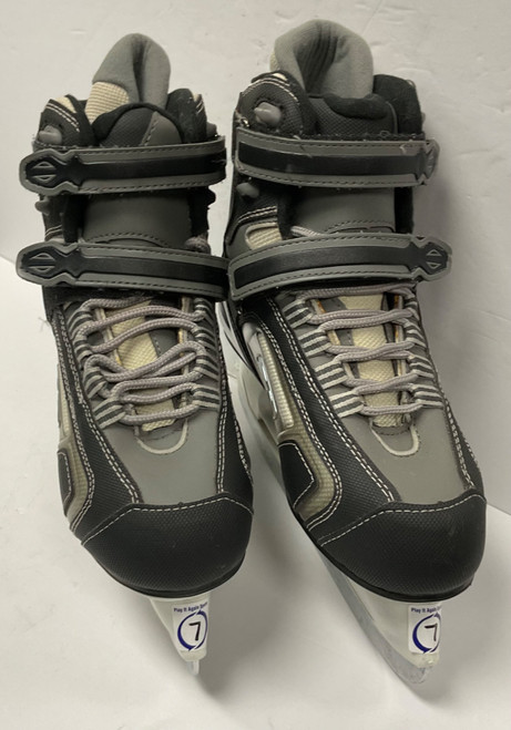 Vist Large View of Product Image Which is Used Reebok ROBIK 6 Mens Softboot Skate Grey Senior 7
