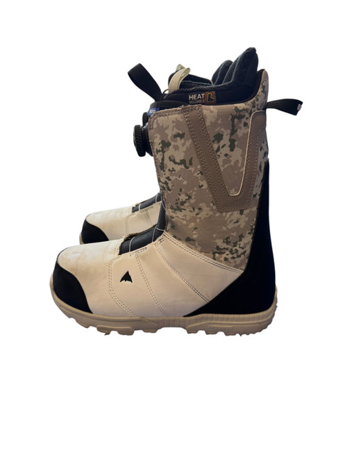 Vist Large View of Product Image Which is Used Burton MOTO BOA Mens Snowboard Boots White Senior 9