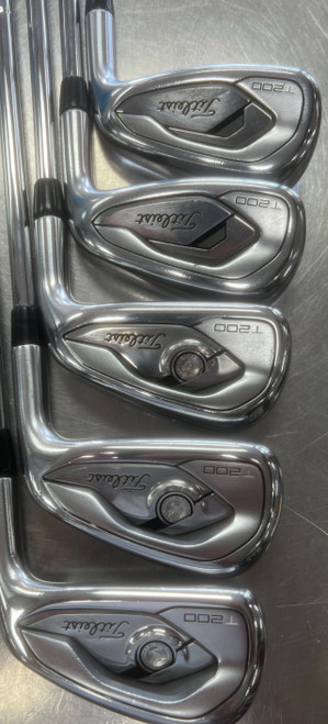 Vist Large View of Product Image Which is Used Titleist T200 NO PW Mens Iron Set RH 5I-9I