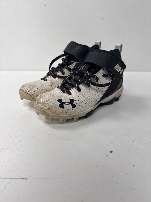Vist Large View of Product Image Which is Used Under Armour BH34 HIGH BB/SB Cleats Black And White Junior 01