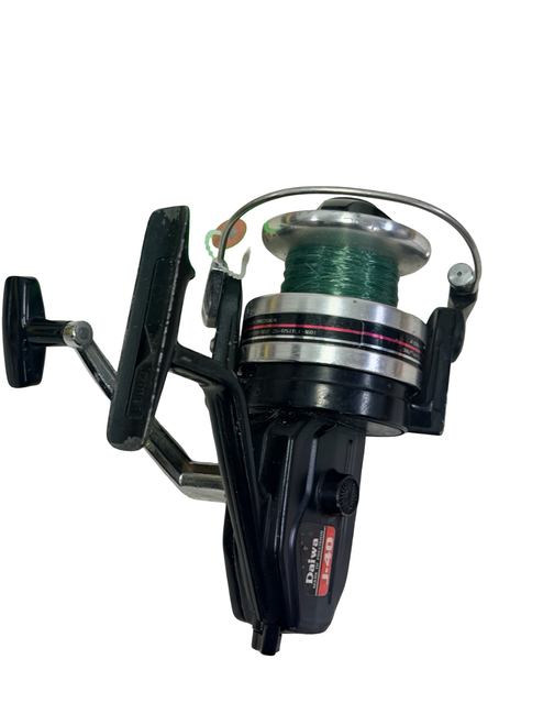 Vist Large View of Product Image Which is Used Daiwa J-40 Spinning Fishing Reel