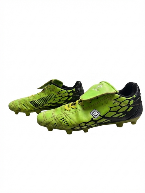 Vist Large View of Product Image Which is Used Dream Pairs Soccer Cleats Neon Green Senior 6