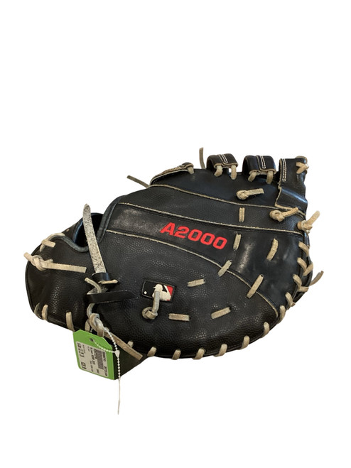 Vist Large View of Product Image Which is Used Wilson A2000 2820 BB/SB First Base LH Throw Black 12 1/4"