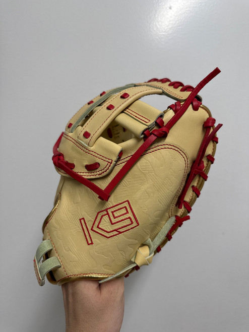 Vist Large View of Product Image Which is New RAWLINGS PRORCM33FP-24CS-33" Kinzie Hansen
