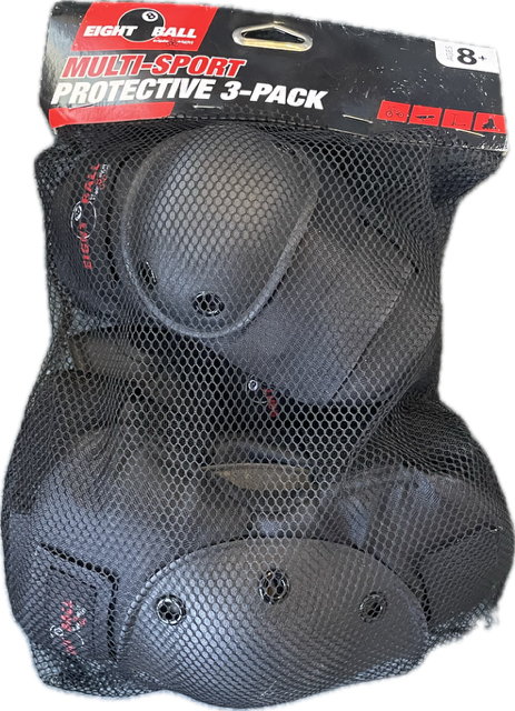Vist Large View of Product Image Which is Used Triple Eight Inline Protective Set Black Junior