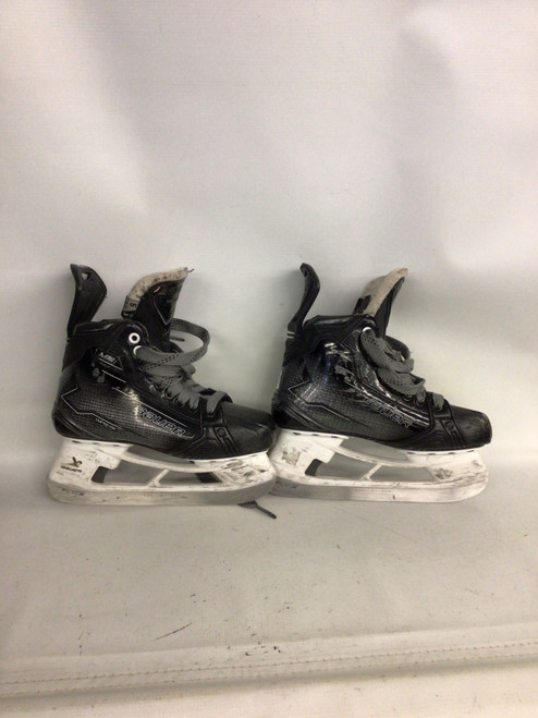 Vist Large View of Product Image Which is Used Bauer SUPREME M50 PRO Junior Hockey Skate Junior 05