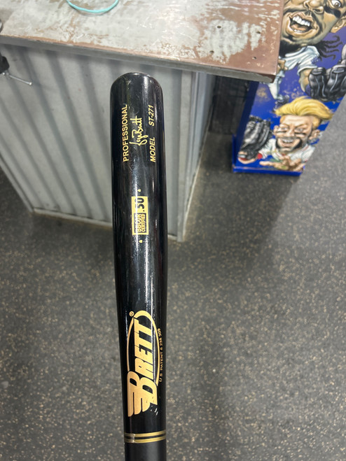 Vist Large View of Product Image Which is Used BRETT ST-271 PRO BB/SB Wood Bat 32"