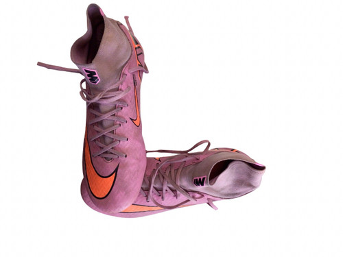 Vist Large View of Product Image Which is Used Nike Soccer Cleats Pink Youth 07.5