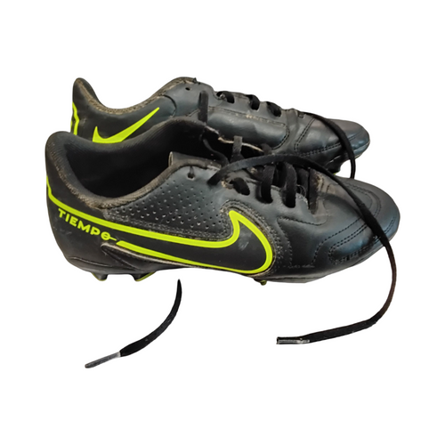 Vist Large View of Product Image Which is Used Nike Soccer Cleats Black Junior 05.5