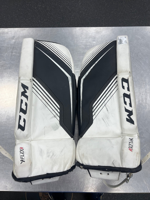 Vist Large View of Product Image Which is Used CCM YT FLEX II Goalie Leg Pads Youth White 22"