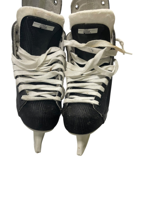 Vist Large View of Product Image Which is Used CCM MTA PRO Junior Hockey Skate Junior 03