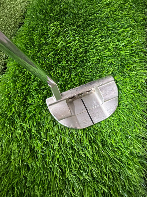 Vist Large View of Product Image Which is Used Scotty Cameron SPECIAL SELECT FASTBACK 1.5 Mens Putter RH