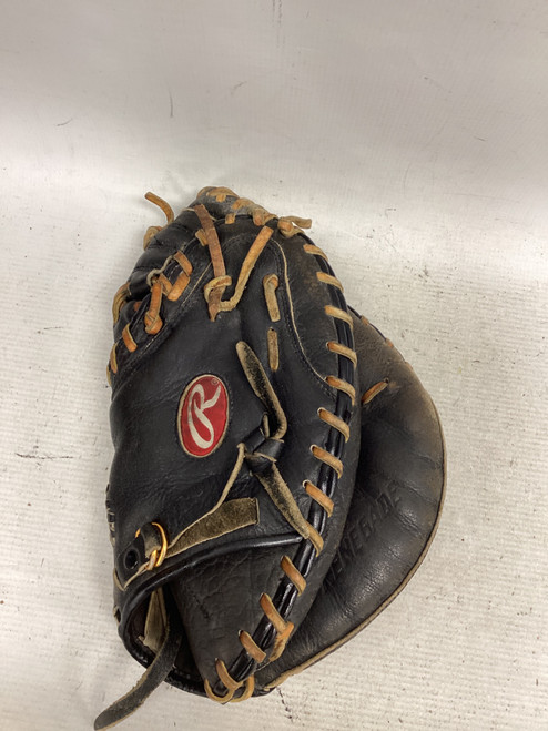 Vist Large View of Product Image Which is Used Rawlings RENEGADE BB/SB Catchers RH Throw Black 31 1/2"