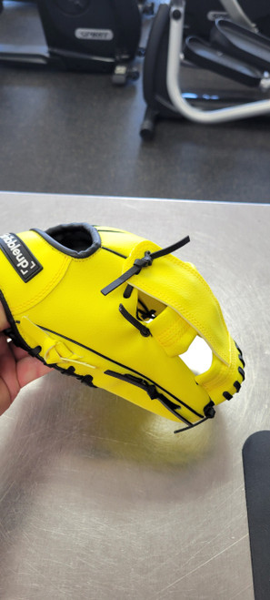 Vist Large View of Product Image Which is Used DRIBBLE UP 10 BB/SB Glove RH Throw Yellow 10"