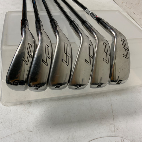 Vist Large View of Product Image Which is Used Wilson LAUNCH PAD Mens Iron Set RH 5I-GW/AW