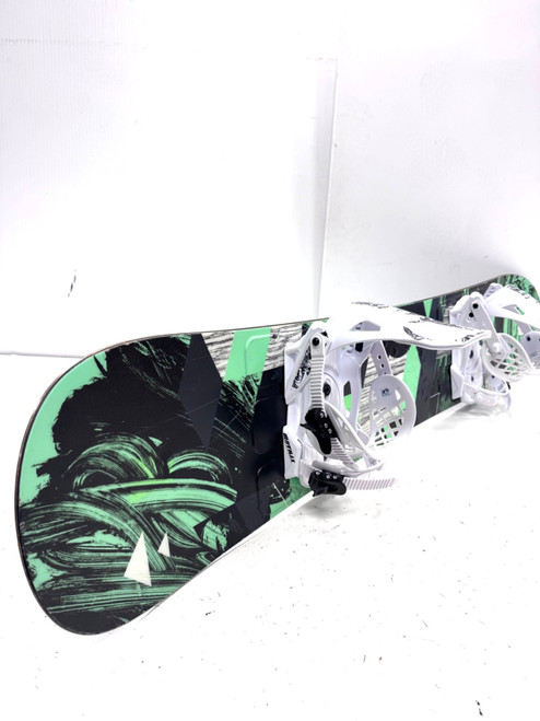 Vist Large View of Product Image Which is Used Burton 155 CM WIDE NEW MATRXIX BND FIR 8-12 Mens Board/Bindings Green 155 cm