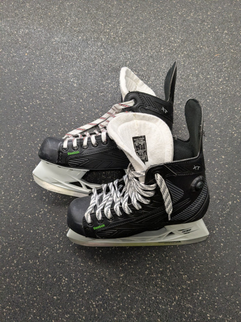 Vist Large View of Product Image Which is Used Reebok RIBCORE XT Senior Hockey Skate Senior 7