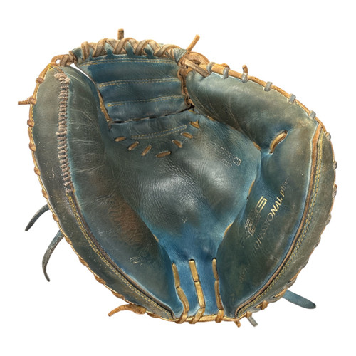 Vist Large View of Product Image Which is Used Rawlings HEART OF THE HIDE BB/SB Catchers RH Throw Carolina Blue 32 1/2"