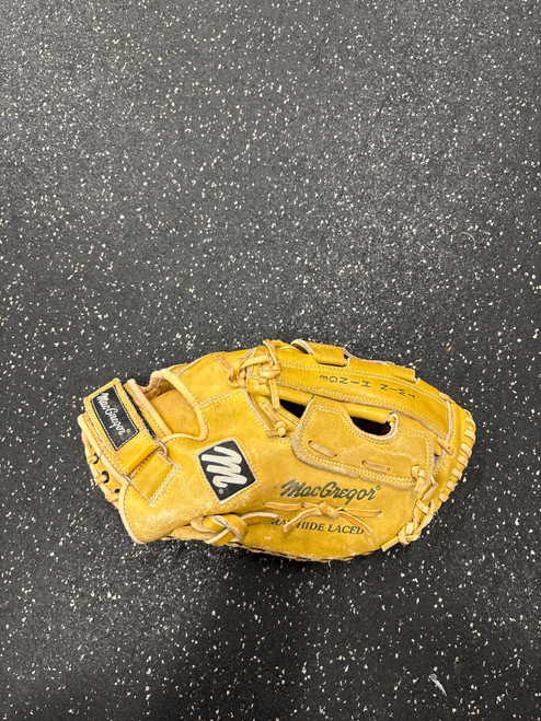 Vist Large View of Product Image Which is Used MacGregor BBFBPROX BB/SB First Base RH Throw Brown 12"
