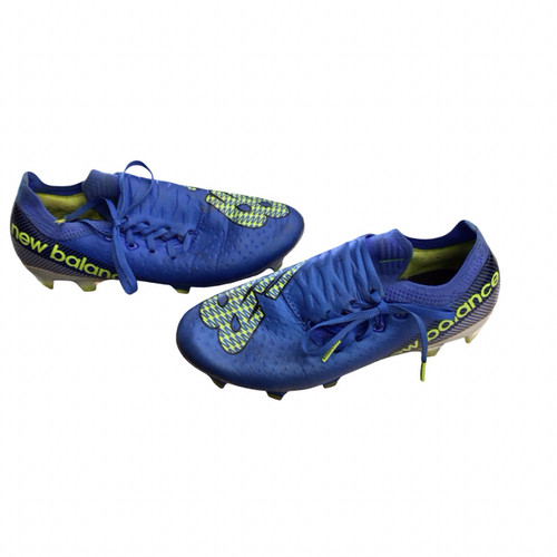 Vist Large View of Product Image Which is Used New Balance Soccer Cleats Royal Blue Youth 06.0