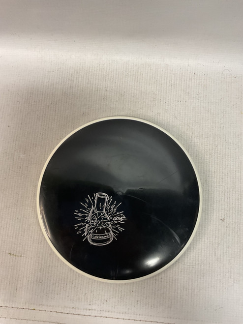 Vist Large View of Product Image Which is Used MVP LAB SECOND Disc Golf Putter Black